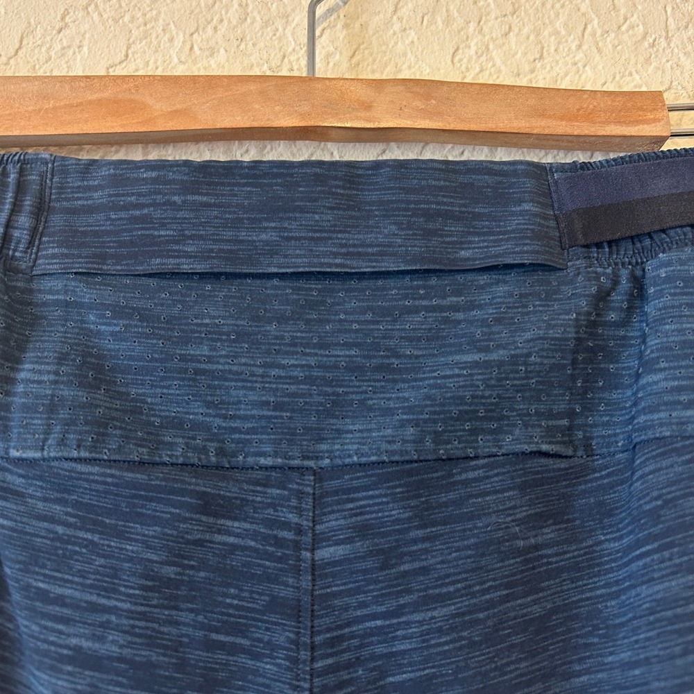 Lululemon Men Shorts S Blue Space Dye Surge Lined Running Athletic 6 Inch Inseam - Picture 5 of 9